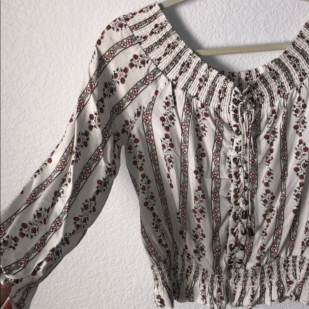 Kittenish Top
